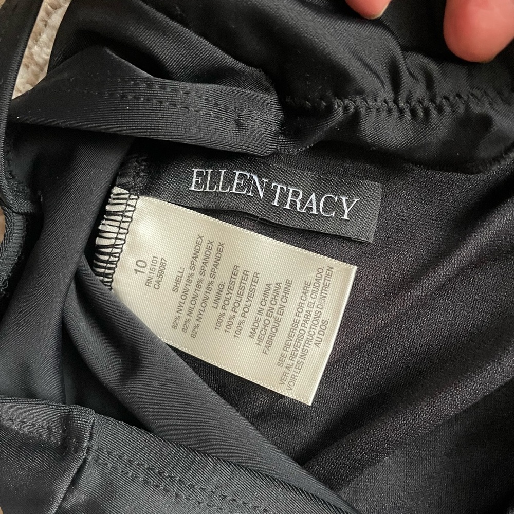 Ellen Tracy Elegant Black One Piece Swimsuit - Size 10 - Picture 6 of 6